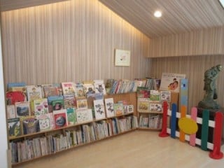 絵本コーナー